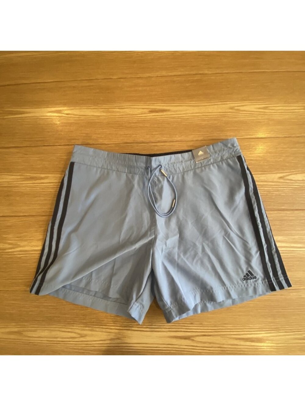 Adidas Women's Gym Shorts L NWT Athletic Performance Workout Cropped Bottoms